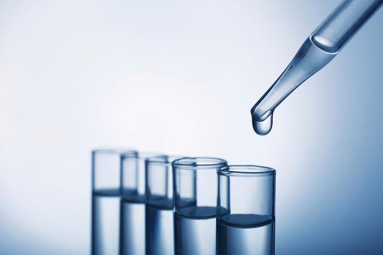 单道移液器在细胞生物学科研实验的应用